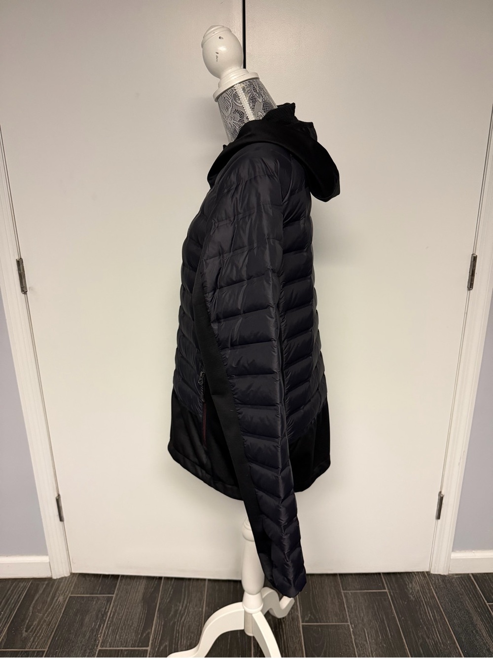 Gerry Weber Men's Black Hooded Hybrid Puffer Jacket - Picture 2 of 3
